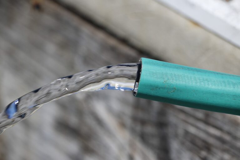 how to clean composite deckingwater
