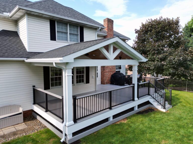 a deck with a roof overhead in colonial park PA