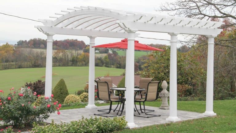 outdoor vinyl pergola