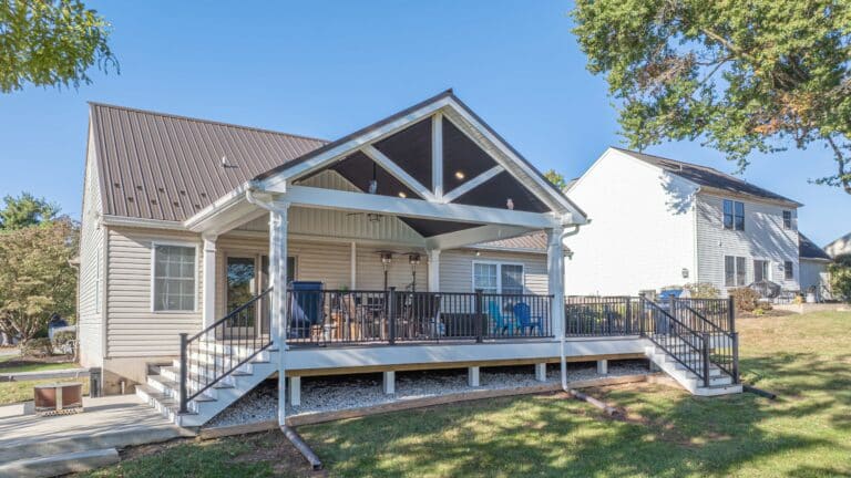 Vinyl Deck in Dover PA with Pavilion00027