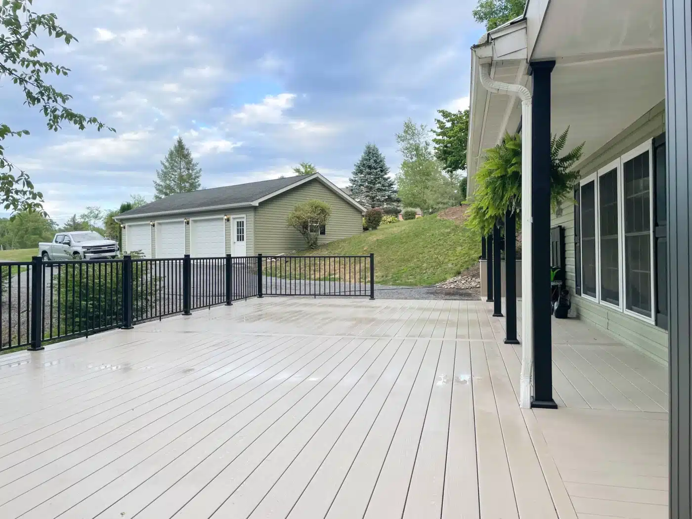 Vinyl-deck-builders-Danville-pa