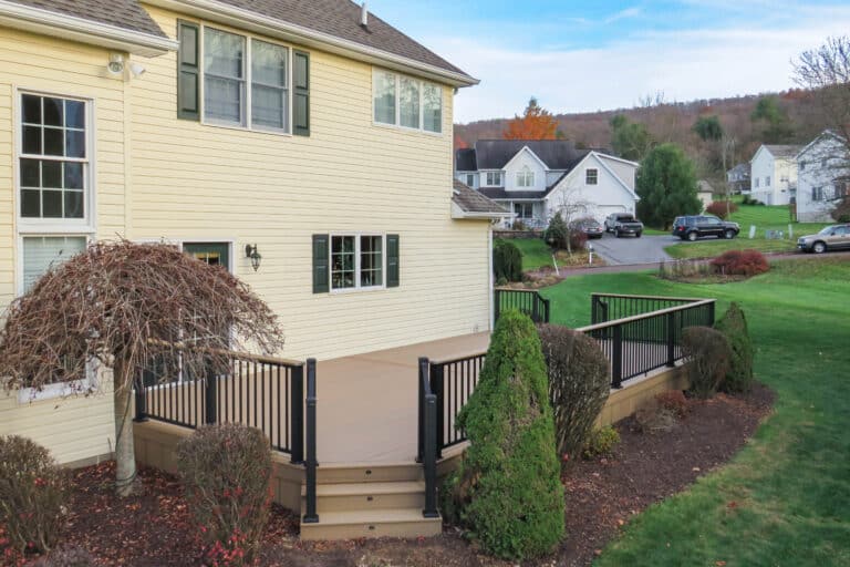 custom deck railings in gettysburg