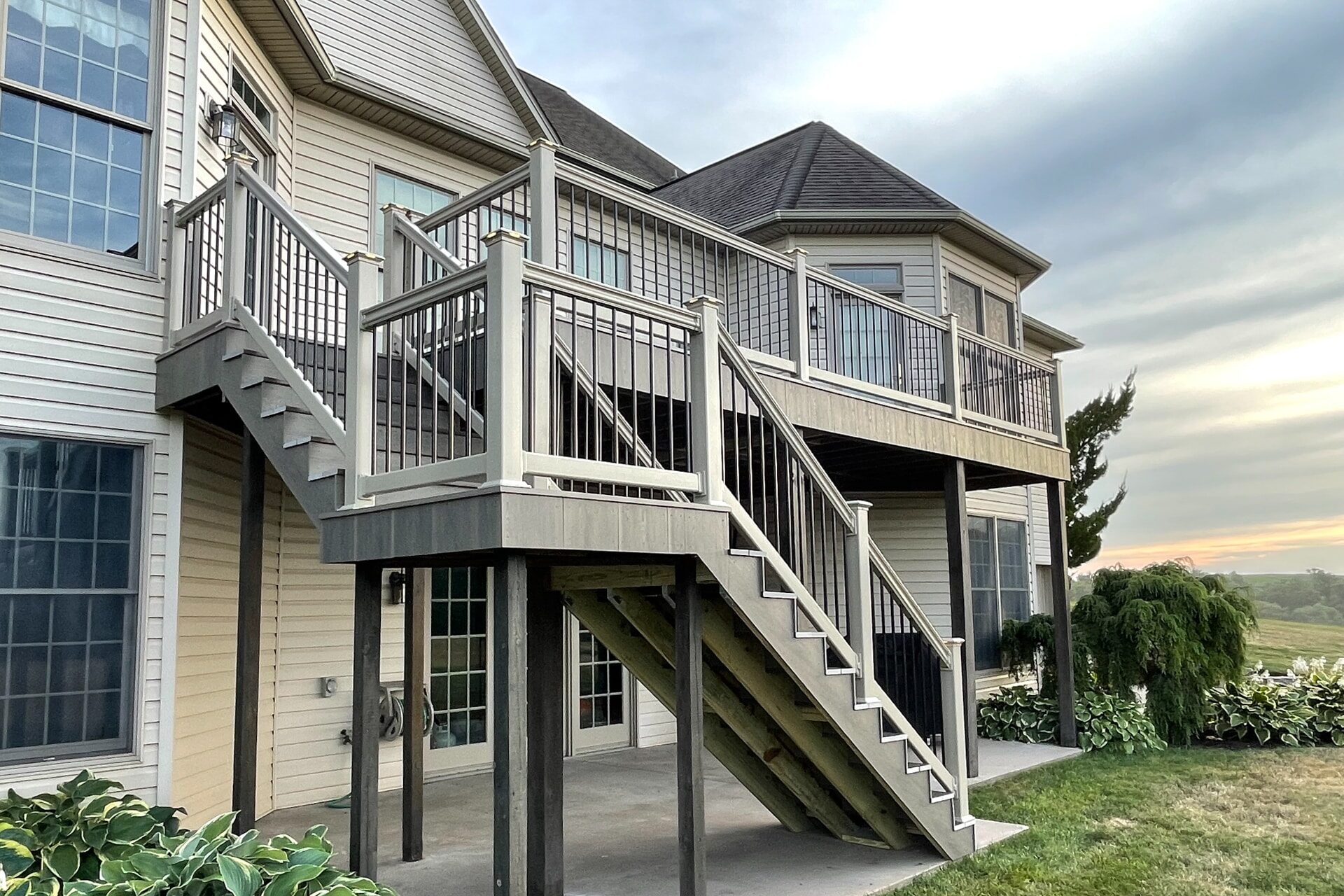 dark gray deck