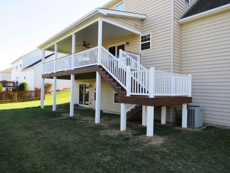 deck with roof