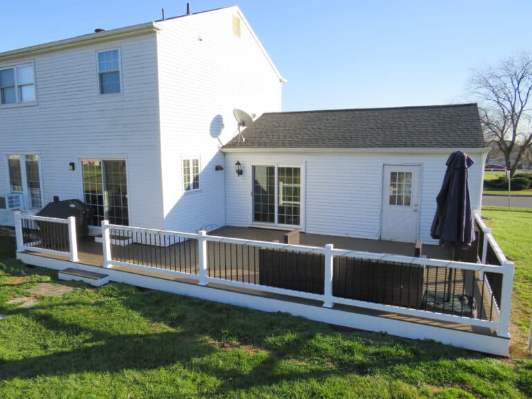 picture framed deck with vinyl railing in Harrisburg